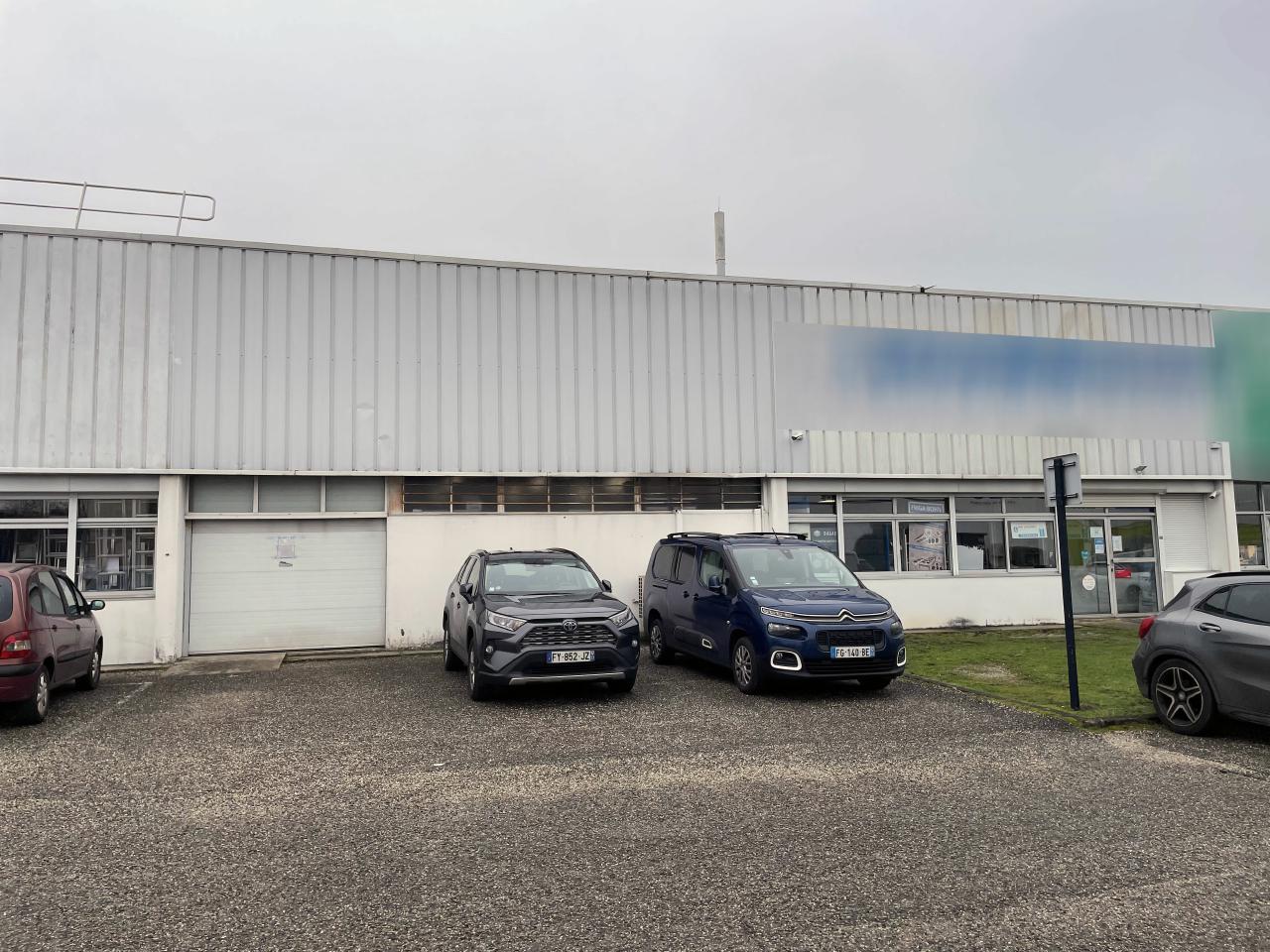 Local d'activité Pessac 800m² Location local d'activité Pessac Gironde OLACT2420135 1
